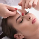 Ladies’ Waxing - Face(Eyebrows 10 mins )